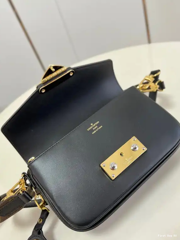 Firstbag SWING Vuitton Louis 0622